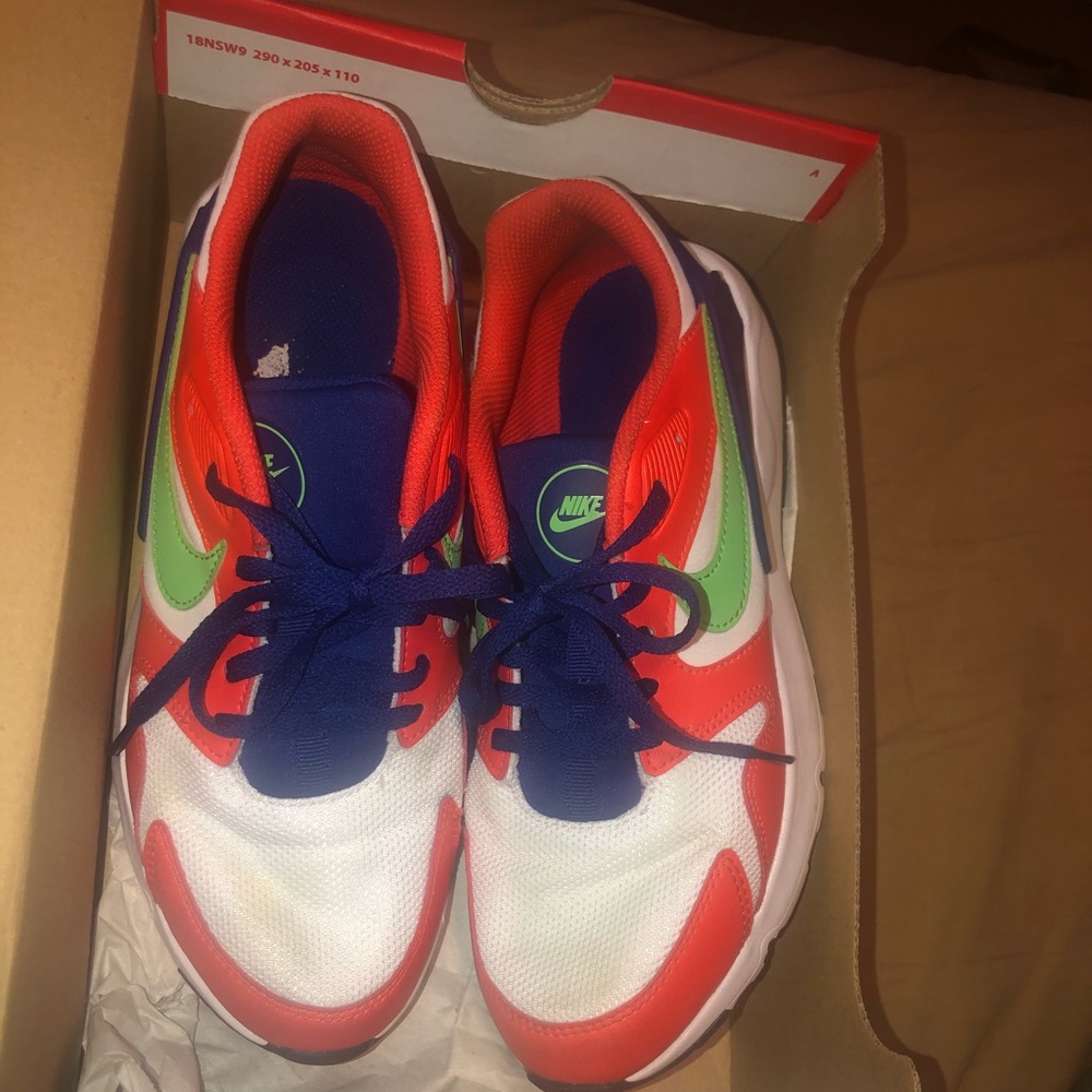 Nike Size 7Y
